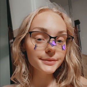 Meet your Posher, Lilly